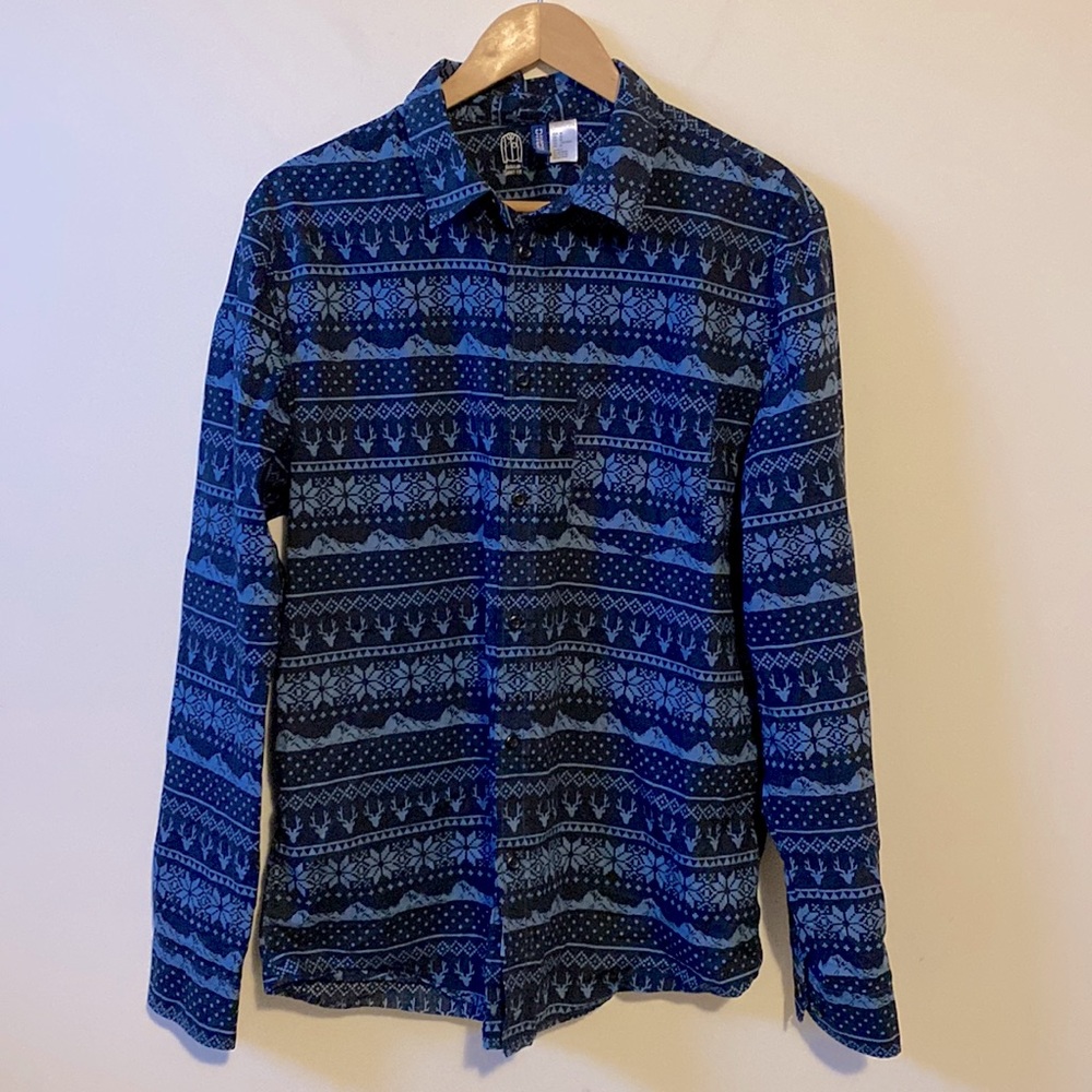 H&M Christmas Button Up Men’s Shirt